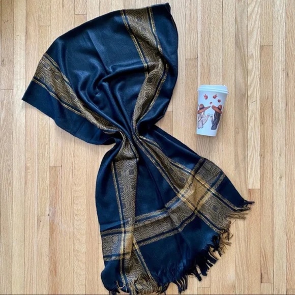 Handmade Guatemalan Lightweight Scarf Black & Gold Metallic Paisley Wrap Shawl - Picture 1 of 5